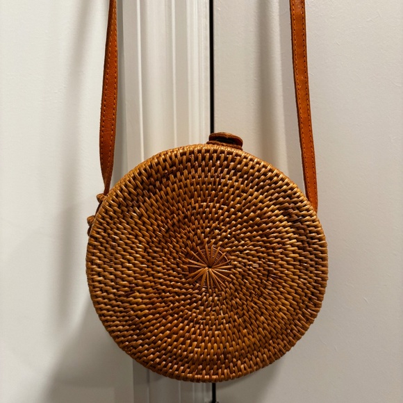 Handbags - Rattan woven crossbody bag